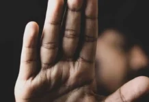 Φρίκη στον Βόλο: Λιμενικός πατέρας δύο παιδιών κατηγορείται ότι ασελγούσε σε ανήλικους μαθητές