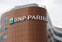 Η BNP Paribas θέλει να εξαγοράσει το τμήμα leasing της Mercedes-Benz