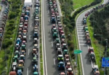 Οι αγρότες απαντούν στον Μητσοτάκη: Να σταματήσει τις αδιαλλαξίες η κυβέρνηση