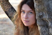 Έσβησε στα 54 της χρόνια η τραγουδίστρια Κλαούντια Ντελμέρ