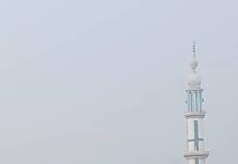 Συρία: Βομβιστική επίθεση μέσα στο Τζαμί Ιμάμ Αλί στη συνοικία Γουάντι αλ-Νταχάμπ στη Χομς