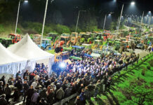 Οι αγρότες παραμένουν στα μπλόκα – Συσκέψεις και απόφαση από τη συντονιστική επιτροπή