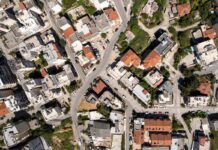 Φρενάρουν αυξήσεις και επενδυτικό ενδιαφέρον στα ακίνητα