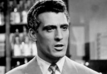 Βυρων Παλλης: Ο περιβόητος “Θανασάκης ο πολιτευόμενός”